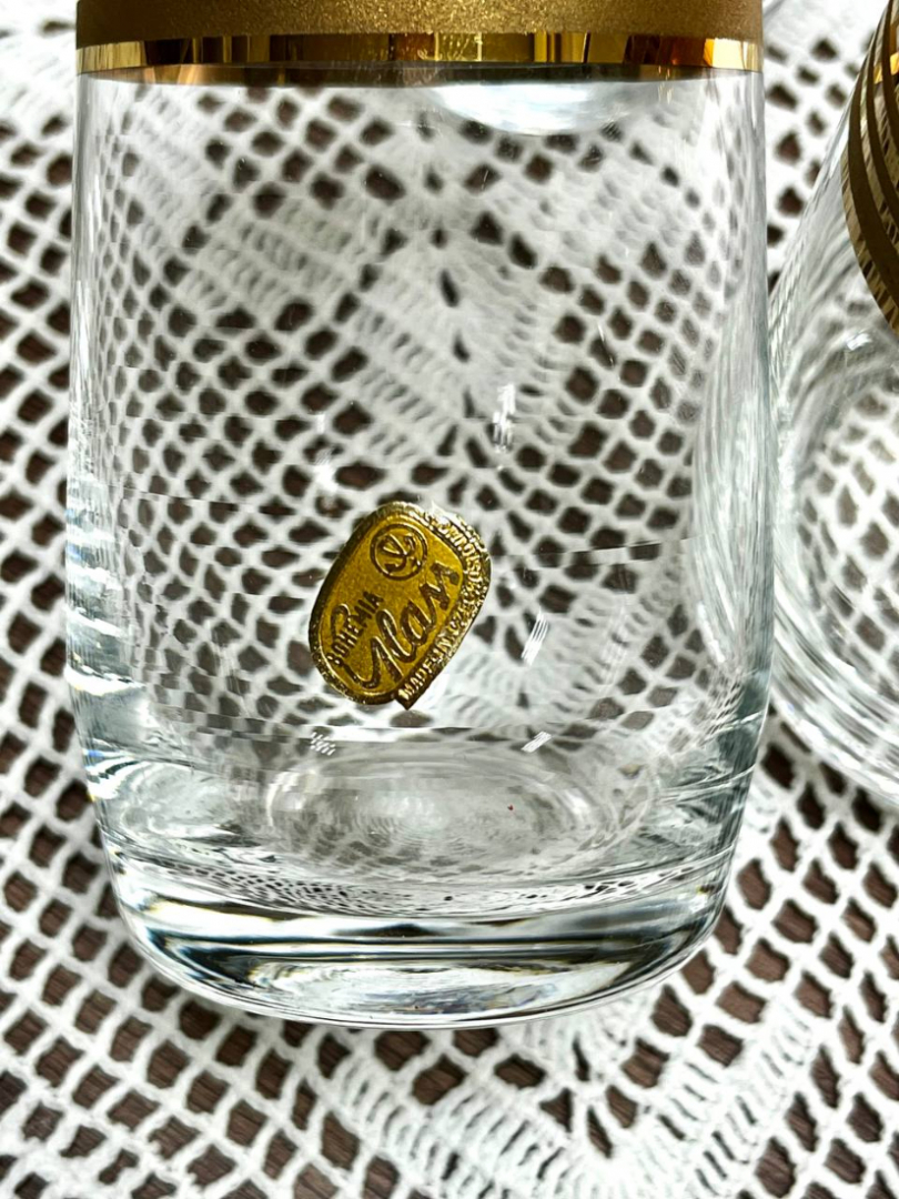 Набор стаканов из стекла с позолотой. Богемия, Чехословакия. Этикетки. Винтаж. Цена за 6шт. Картинка 3